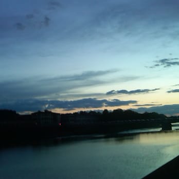Fiume Arno - Landmarks & Historical Buildings Near Me - Florence, FI