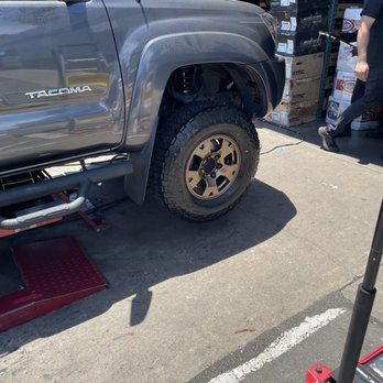 Salinas Tires & Wheels - Westminster - Tires Near Me - Westminster, California Salinas Tires & Wheels - Westminster - Tires Near Me - Westminster, California