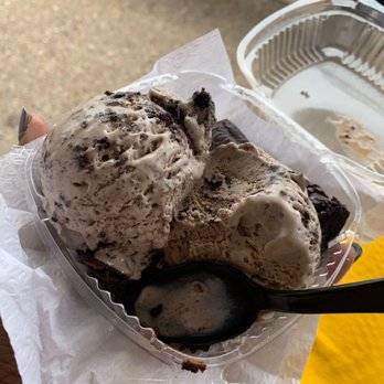 Lolly's Creamery - Cookie + brownie - Desserts Near Me - Virginia Beach, Virginia