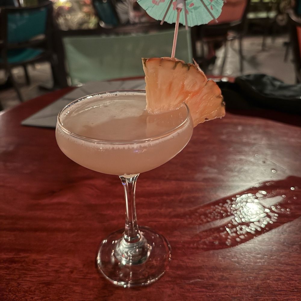 Leilani's On The Beach - martini - Seafood Near Me - Lahaina, Hawaii Leilani's On The Beach - martini - Seafood Near Me - Lahaina, Hawaii