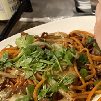 I Love Pho - Beef and Vegetables Chow Mein - Vietnamese Near Me - Las Vegas, Nevada I Love Pho - Beef and Vegetables Chow Mein - Vietnamese Near Me - Las Vegas, Nevada