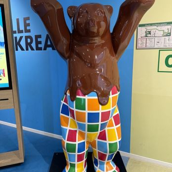 Ritter Sport - Candy Stores Near Me - Berlin, BE