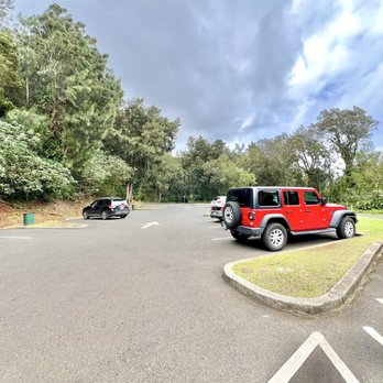 Nu'uanu Pali State Park - Parking. - Landmarks & Historical Buildings Near Me - Honolulu, Hawaii Nu'uanu Pali State Park - Parking. - Landmarks & Historical Buildings Near Me - Honolulu, Hawaii