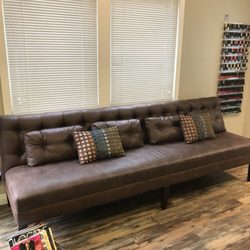 Chameleon Day Spa - Client waiting area