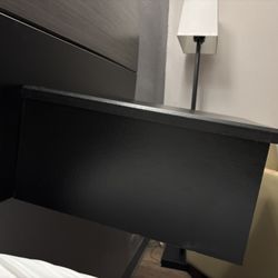 Quality Inn & Suites Cincinnati I-275 - If you put anything on these, it will slide off.