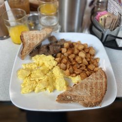 Square Cafe - Square Breakfast with Vegan Italian Sausage