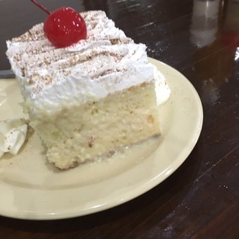 Orozco's - Tres leches...very dry! - Puerto Rican Near Me - San Juan, Puerto Rico