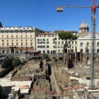 Pantheon Caesar Relais - Balcony views - Hotels Near Me - Rome, RM