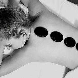 ON Thai Massage - Hot Stone Treatment Has A Myriad Of Benefits.