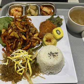 Big Mama - Spicy Squid with rice - Food Court Near Me - Annandale, Virginia Big Mama - Spicy Squid with rice - Food Court Near Me - Annandale, Virginia