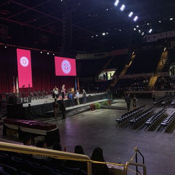 MassMutual Center - Day 2 - Doc takes the Stage. - Stadiums & Arenas Near Me - Springfield, Massachusetts