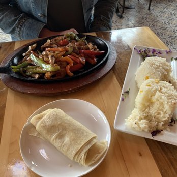 Casa Corazon Restaurant - Fajitas (chicken) - Mexican Near Me - Phoenix, Arizona Casa Corazon Restaurant - Fajitas (chicken) - Mexican Near Me - Phoenix, Arizona