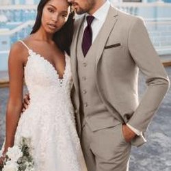 Danielle's Boutique Bridal and Tuxedo Rentals - All Occasions