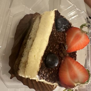 Is Sweet - Tiramisú - Coffee & Tea Near Me - Las Vegas, Nevada Is Sweet - Tiramisú - Coffee & Tea Near Me - Las Vegas, Nevada