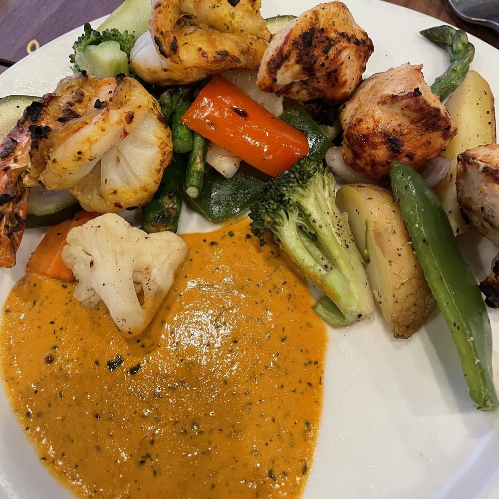 Tandoori Platter Lunch with shrimp
