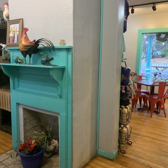 HenDough - Cute digs. - Donuts Near Me - Hendersonville, North Carolina HenDough - Cute digs. - Donuts Near Me - Hendersonville, North Carolina