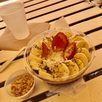 Banana Berry - Acai bowl - so very much yum - Juice Bars & Smoothies Near Me - Coral Gables, Florida Banana Berry - Acai bowl - so very much yum - Juice Bars & Smoothies Near Me - Coral Gables, Florida