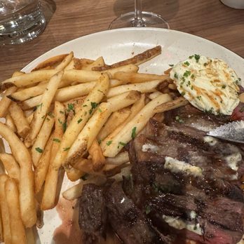 DeLille En Ville - Steak frites - Restaurants Near Me - Seattle, Washington DeLille En Ville - Steak frites - Restaurants Near Me - Seattle, Washington