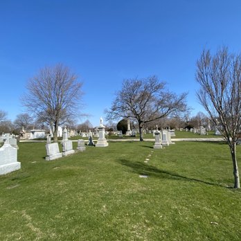 Calvary Cemetery - Funeral Services & Cemeteries Near Me - Evanston, Illinois Calvary Cemetery - Funeral Services & Cemeteries Near Me - Evanston, Illinois