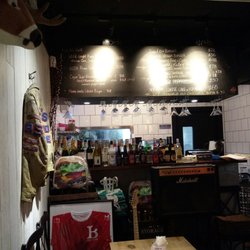 The Big Bite Flame Grill - The bar