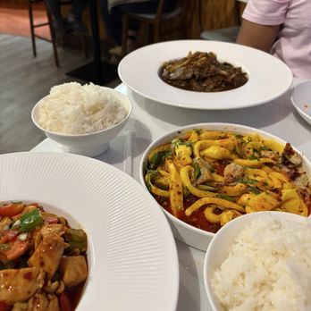 Dolan Uyghur Restaurant - Kebab Near Me - Rockville, Maryland