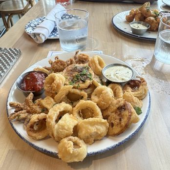 Windy City Social - Calamari - Pizza Near Me - Munster, Indiana Windy City Social - Calamari - Pizza Near Me - Munster, Indiana