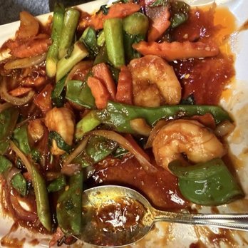 Wu's House - Thai Basil Shrimp - Sushi Bars Near Me - Kildeer, Illinois