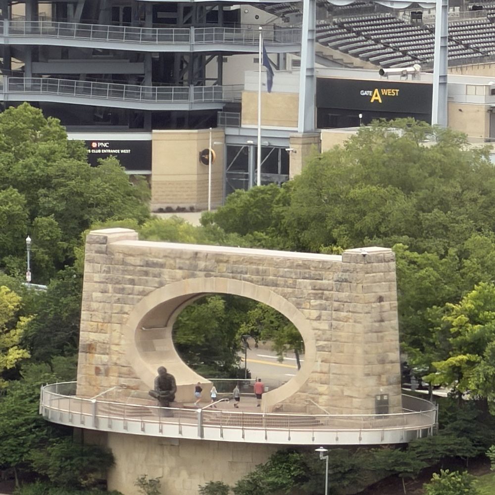 Point State Park - View of the Mr. Roger's statue - Parks Near Me - Pittsburgh, Pennsylvania Point State Park - View of the Mr. Roger's statue - Parks Near Me - Pittsburgh, Pennsylvania