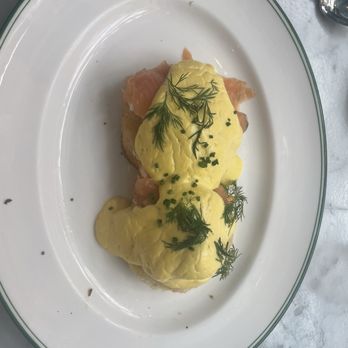 Sadelle's - Eggs Benedict with salmon - Breakfast & Brunch Near Me - Las Vegas, Nevada Sadelle's - Eggs Benedict with salmon - Breakfast & Brunch Near Me - Las Vegas, Nevada