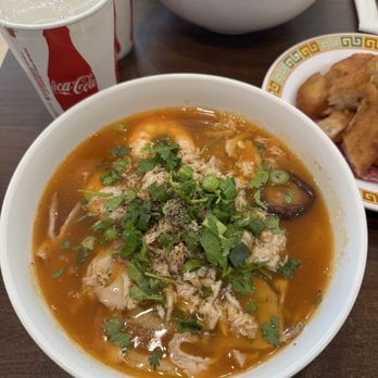 Mai Phung - Bánh canh tôm cua - Vietnamese Near Me - Westminster, California Mai Phung - Bánh canh tôm cua - Vietnamese Near Me - Westminster, California