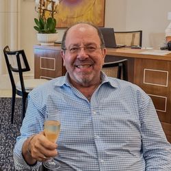 Village Watch Center - Drinking champagne