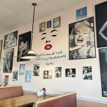 Chubby's Family Restaurant - Diners Near Me - Orlando, Florida
