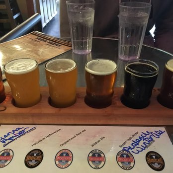 Snoqualmie Falls Brewery - Brewpubs Near Me - Snoqualmie, Washington