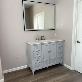 Excelsior Construction and Remodeling - Bathroom vanity and mirror - General Contractors Near Me Excelsior Construction and Remodeling - Bathroom vanity and mirror - General Contractors Near Me