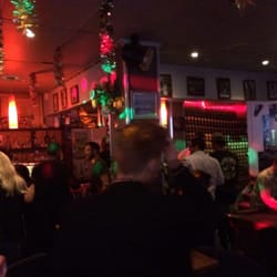 Winners Bar - No karaoke :(