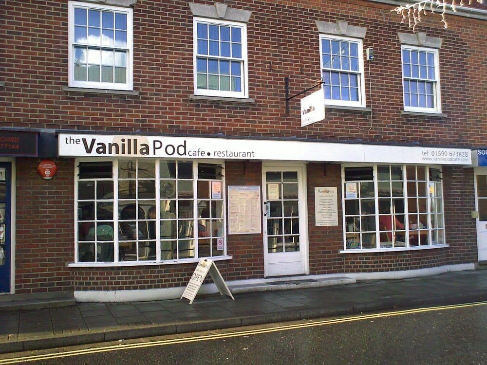 THE VANILLA POD CAFE .BAR 4 Gosport Street, Lymington, Hampshire