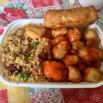 Bamboo Garden Chinese Restaurant - Sweet and sour chicken combination platter - Chinese Near Me - Middlebury, Indiana Bamboo Garden Chinese Restaurant - Sweet and sour chicken combination platter - Chinese Near Me - Middlebury, Indiana
