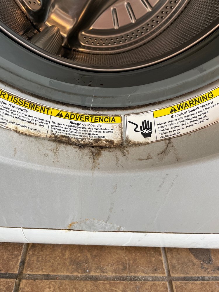 CHALK HILL LAUNDROMAT Updated May 2024 2903 National Pike