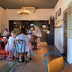 Cafe Zen Den - Lobby