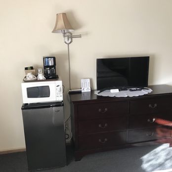 Sundown Inn - Microwave and mini fridge in the rooms! - Hotels Near Me - Morro Bay, California Sundown Inn - Microwave and mini fridge in the rooms! - Hotels Near Me - Morro Bay, California