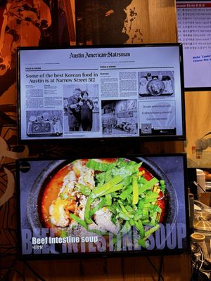 Narrow Street 512 by null