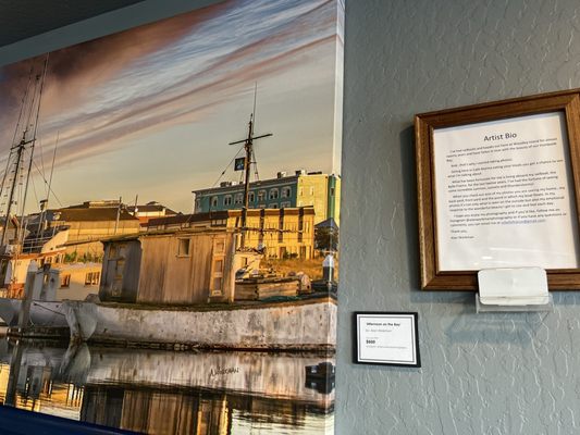 Café Marina & Woodley's Bar by null