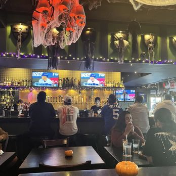Morrison - Gastropubs Near Me - Los Angeles, California