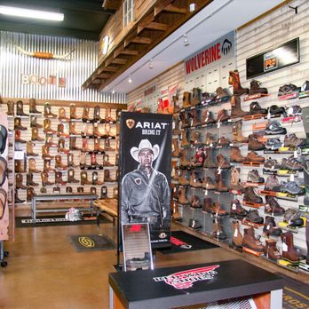 Lawson's Outdoors - Shoe Dept. - Shoe Stores Near Me - Loretto, Tennessee