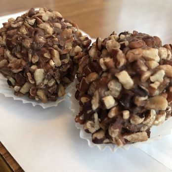 Riverside Chocolate Factory - Rum fudge ball, dark - Chocolatiers & Shops Near Me - McHenry, Illinois