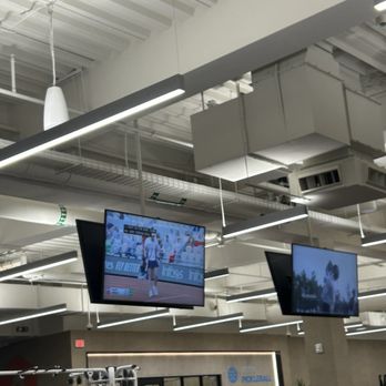 Life Time - Gyms Near Me - Westlake, Texas