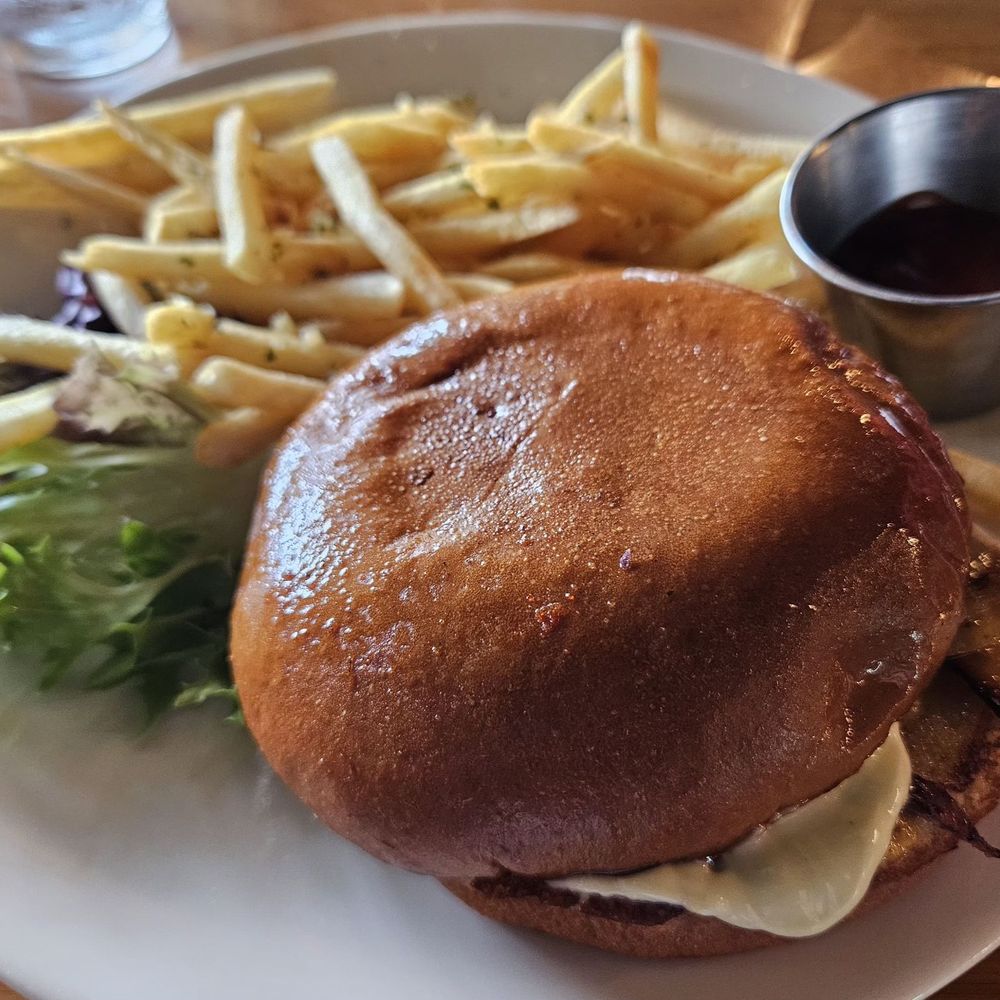 The Fixx - Smash burger - Breakfast & Brunch Near Me - Haleiwa, Hawaii The Fixx - Smash burger - Breakfast & Brunch Near Me - Haleiwa, Hawaii