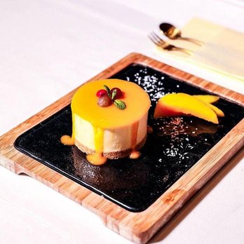 Maiglückchen - Etwas Süßes um euren Montag zu versüßen. Unser Mangokuchen ist die perfekte Abrundung für einen Abend bei uns. - Chinese Near Me - Hamburg, HH Maiglückchen - Etwas Süßes um euren Montag zu versüßen. Unser Mangokuchen ist die perfekte Abrundung für einen Abend bei uns. - Chinese Near Me - Hamburg, HH