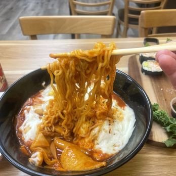 Kingbop - This bowl is deep it's a gooood portion - Korean Near Me - Los Angeles, California Kingbop - This bowl is deep it's a gooood portion - Korean Near Me - Los Angeles, California