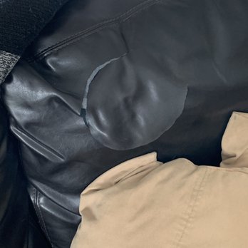 Matt's Moving - Massive tear to the cushion of leather sofa - Movers Near Me - Minneapolis, Minnesota Matt's Moving - Massive tear to the cushion of leather sofa - Movers Near Me - Minneapolis, Minnesota